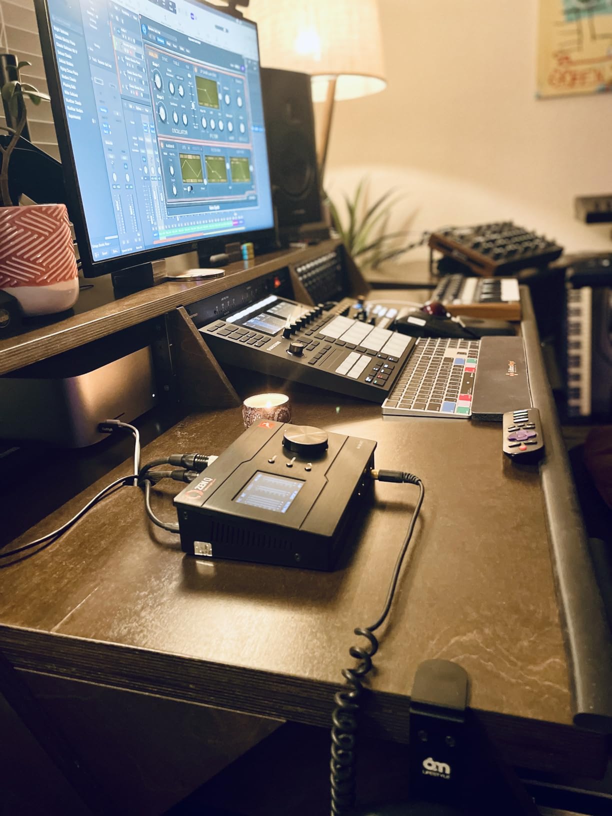 Native Instruments Maschine Mk3 Drum Controller customer photo 2