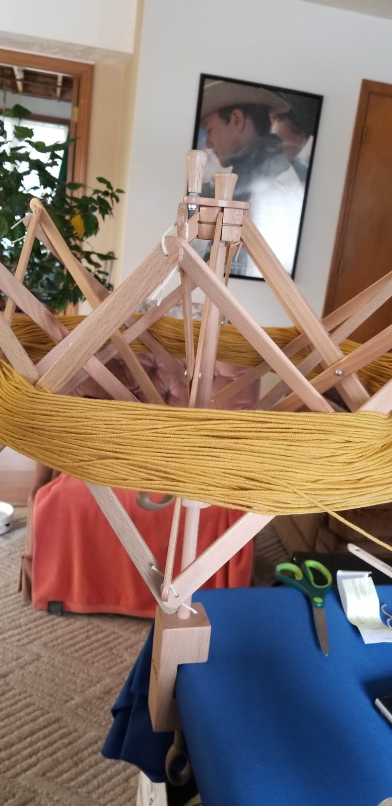 KnitPro Wooden Skein Winder | Signature Swift customer photo 2