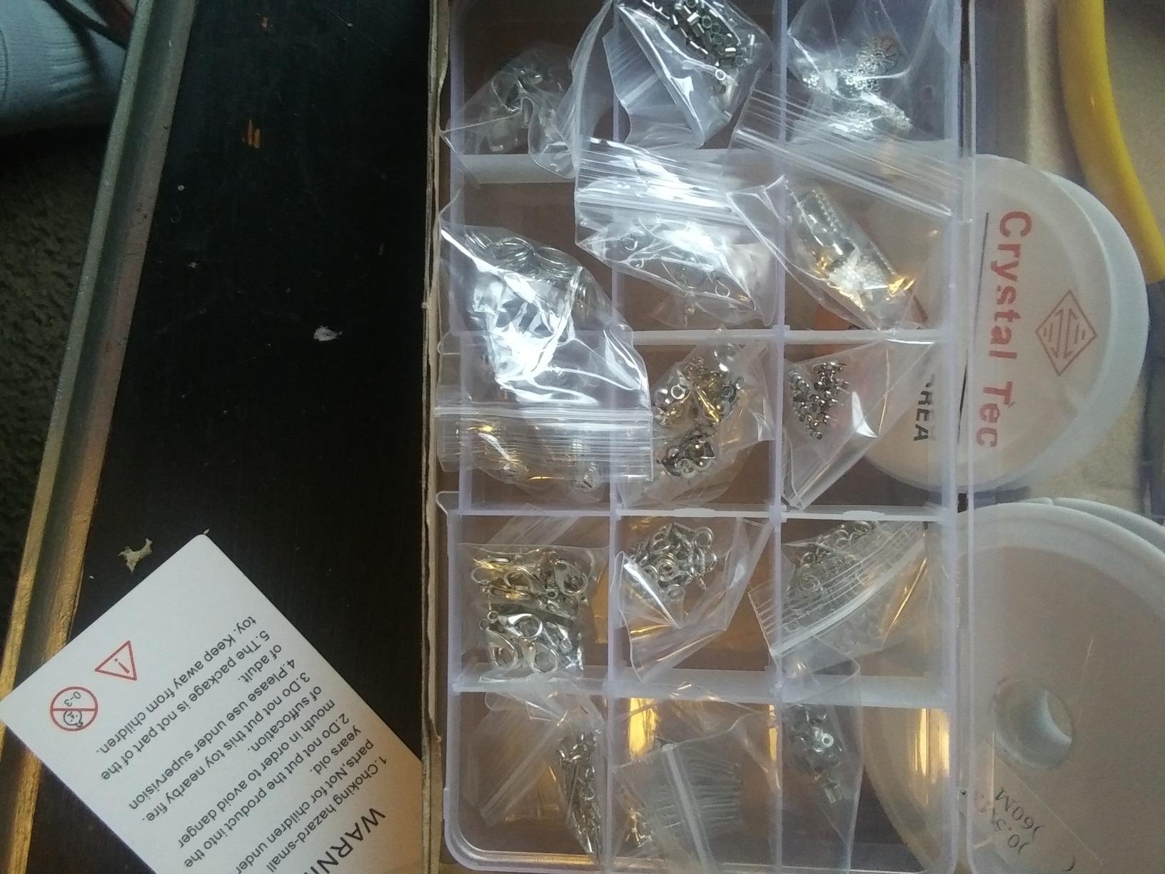 KUUQA Jewelry Making Kit Jewelry Findings Starter Kit customer photo 1
