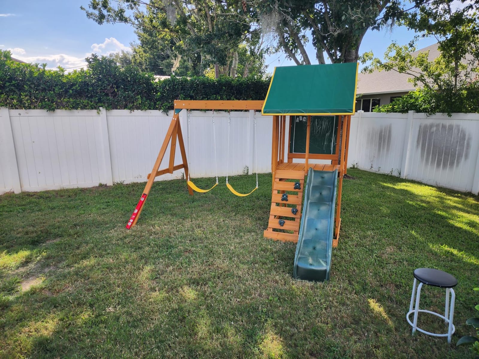 KidKraft Appleton Wooden Swing Set, (Amazon Exclusive) customer photo 2