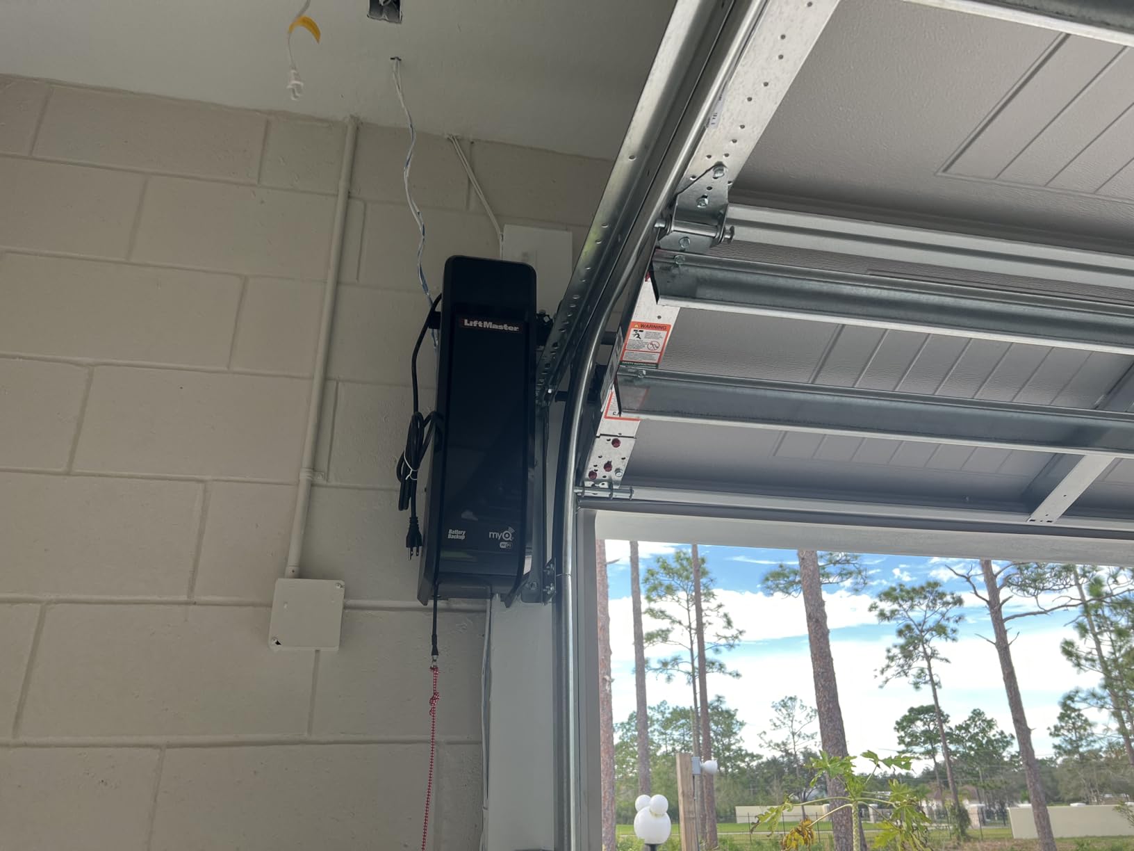 LiftMaster Premium Series 98022 (Replaces 8500W) Jackshaft Garage Door Operator, WiFi customer photo 2