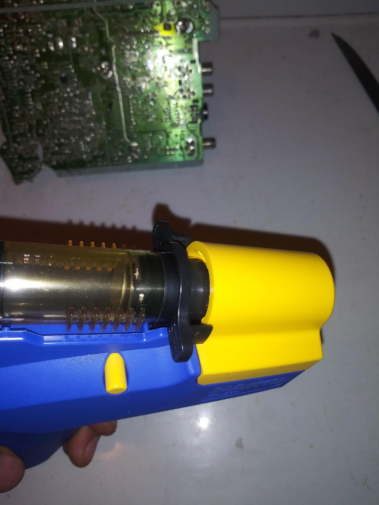 Hakko FR301-03/P Portable Desoldering Tool with Precise Temperature Control °F /°C customer photo 1