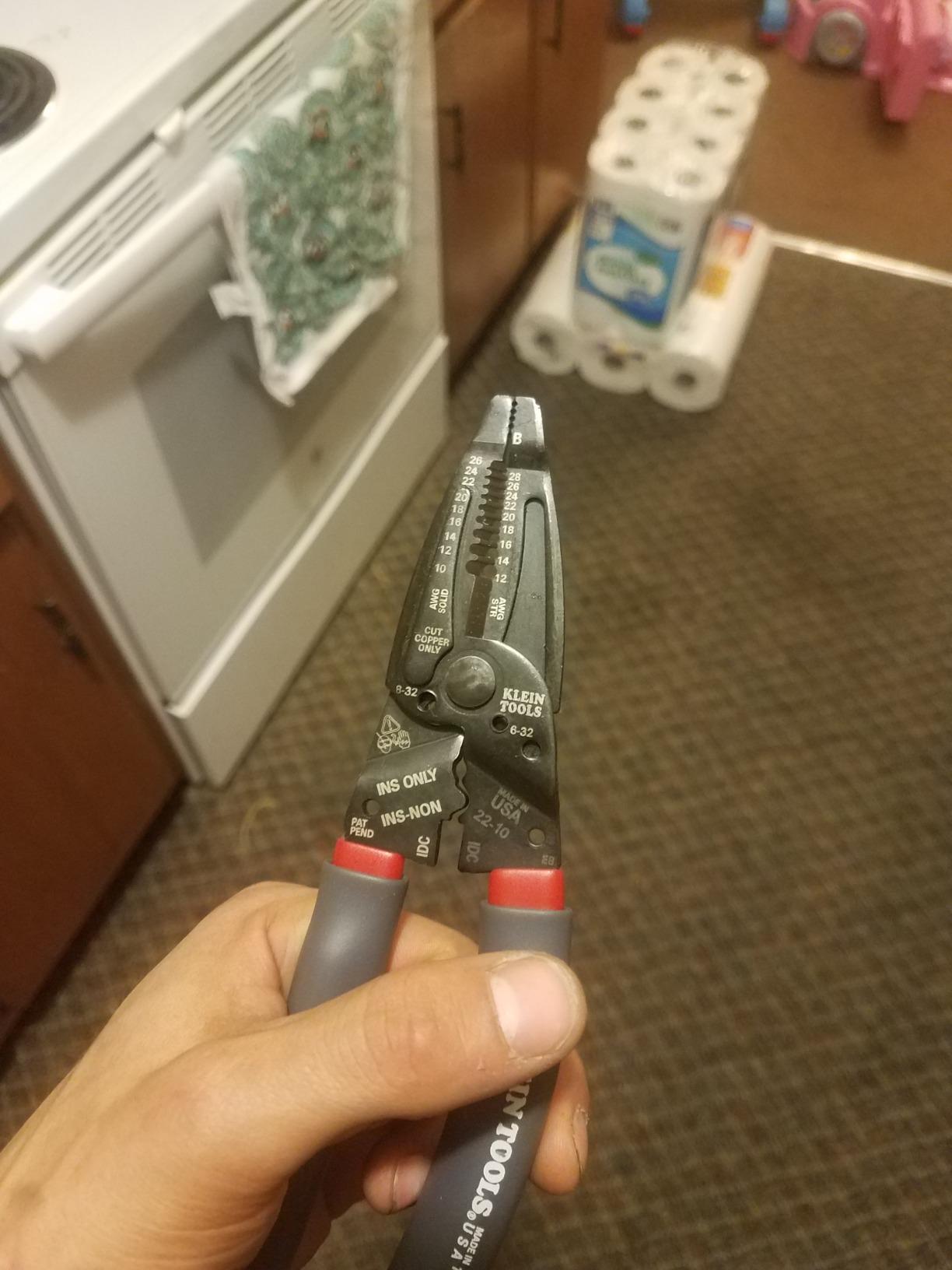 Klein Tools 1019 Klein Kurve Wire Stripper / Crimper / Cutter, Made in USA, Cutting / Crimping / Stripping Tool for B and IDC Connectors, Terminals, More customer photo 1