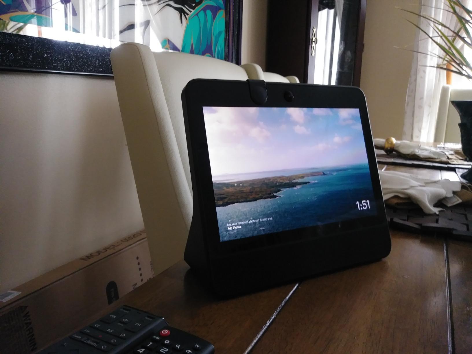Portal from Facebook. Smart, Hands-Free Video Calling with Alexa Built-in (Gen 1) customer photo 1