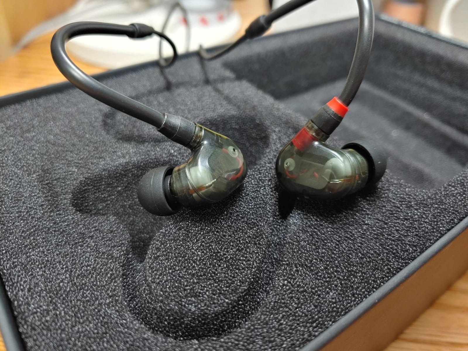 SENNHEISER Pro Audio IE 400 Pro In-Ear Audio Monitor, Clear customer photo 2