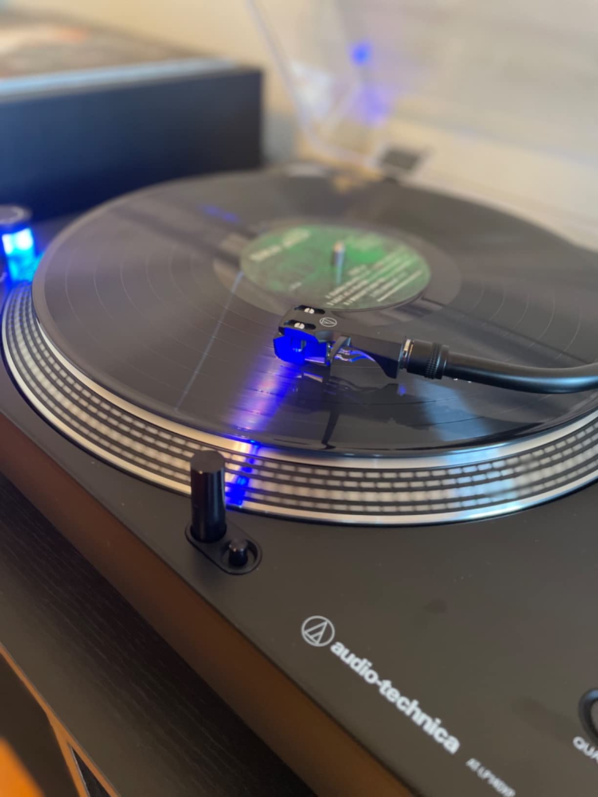 Audio-Technica AT-LP140XP-BK Direct-Drive Professional DJ Turntable, Hi-Fi, Fully Manual, 3 Speed, High Torque Motor customer photo 2