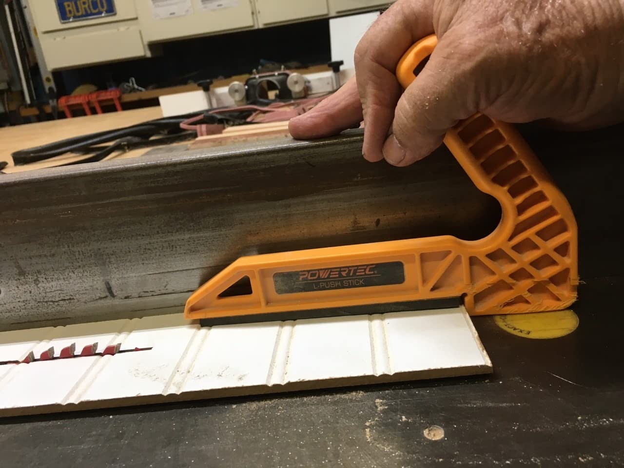 POWERTEC Deluxe Push Stick for Table Saw, Router Table, Band Saw & Jointer, Dual Ergonomic Handles w/Max Grip, Safety Push Tool for Wood working and Hand Protection 2PK (71338) customer photo 2