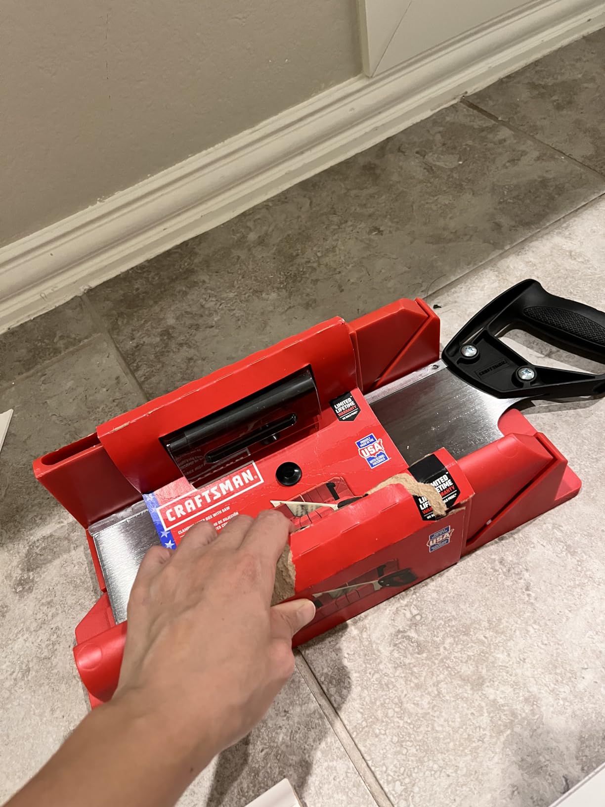 CRAFTSMAN Mitre Saw, 12-Inch Saw & Clamping Box (CMHT20600) customer photo 1