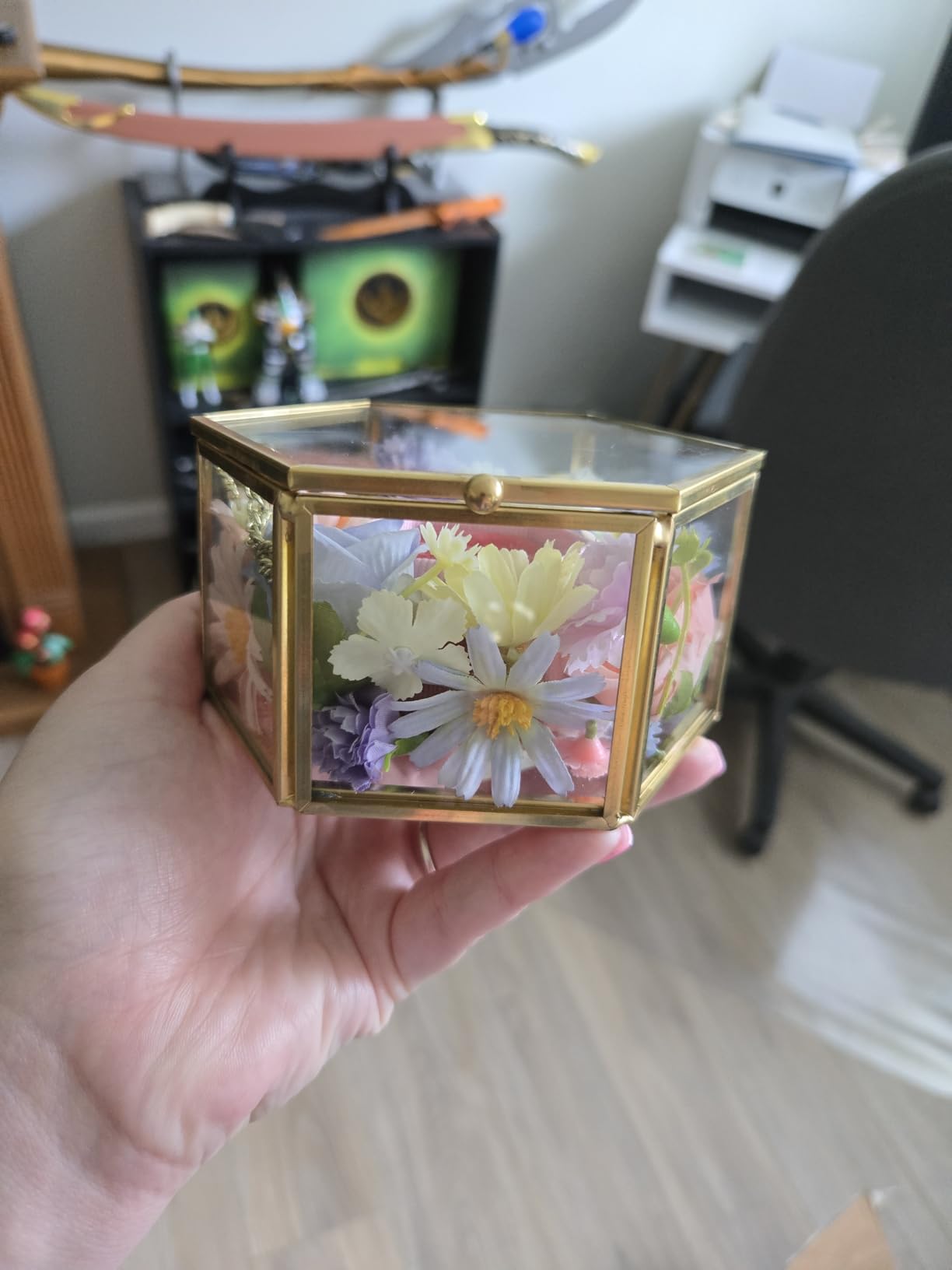 Hipiwe Glass Vintage Jewelry Box - Gold Geometric Jewelry Display Organizer customer photo 1