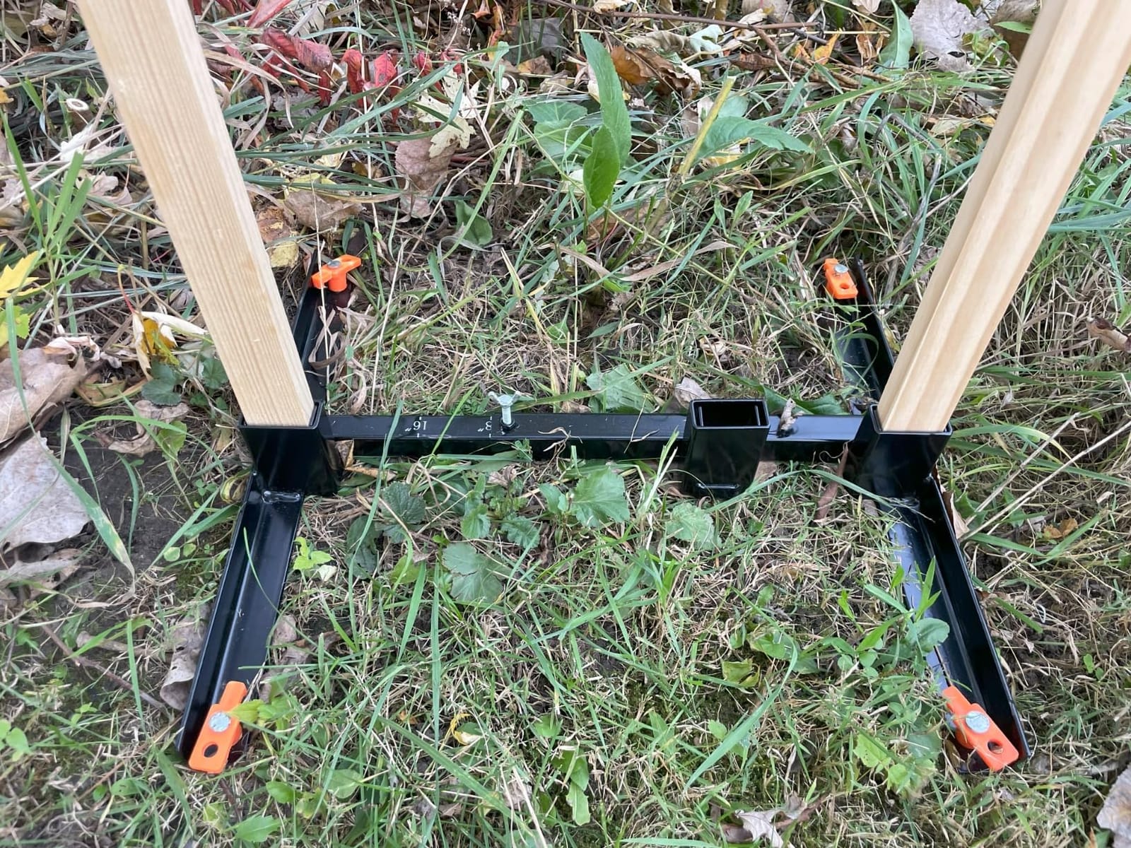 Highwild Adjustable Target Stand Base for Paper Shooting Cardboard Silhouette H Shape Stand Base for Shooting Range 1x2 Wooden Target Station Setup - 1 Pack customer photo 1