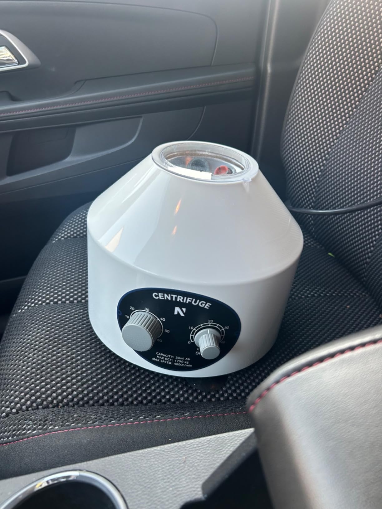 NEWTRY Electric Centrifuge Machine Desktop Lab Benchtop Centrifuges customer photo 1