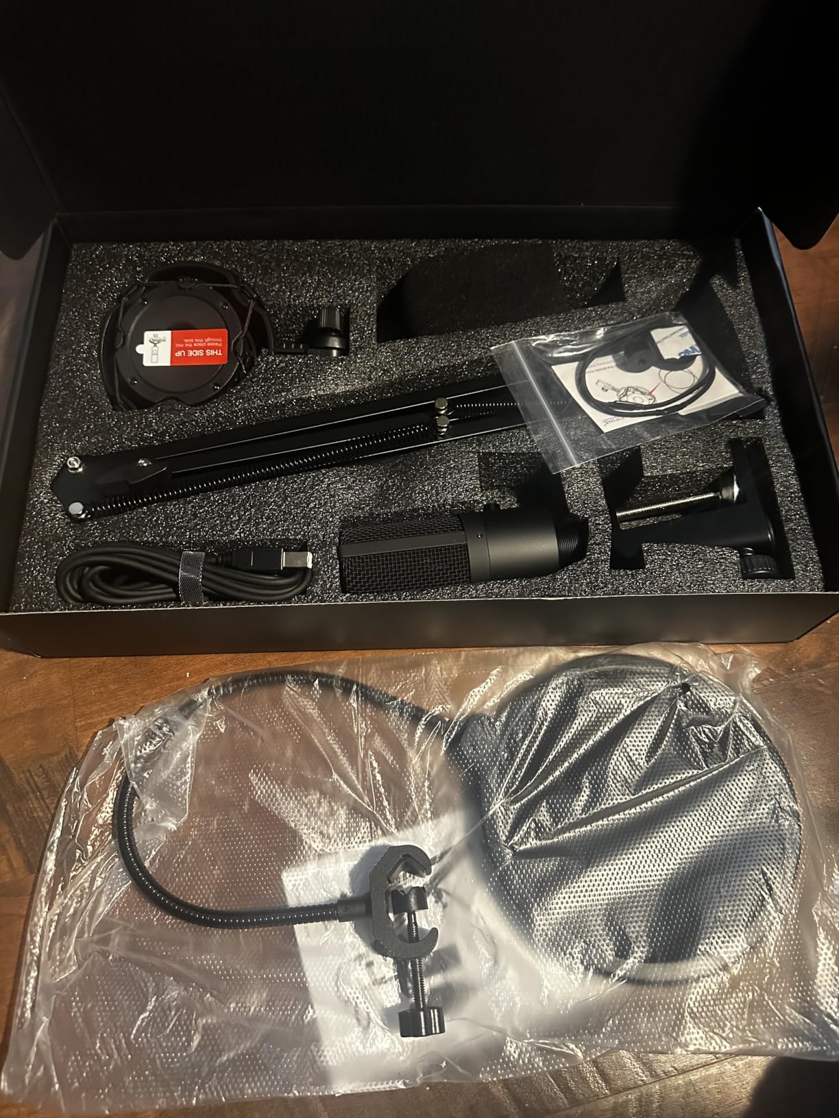 FIFINE T669 Studio Condenser USB Microphone for Recording Podcasting customer photo 2