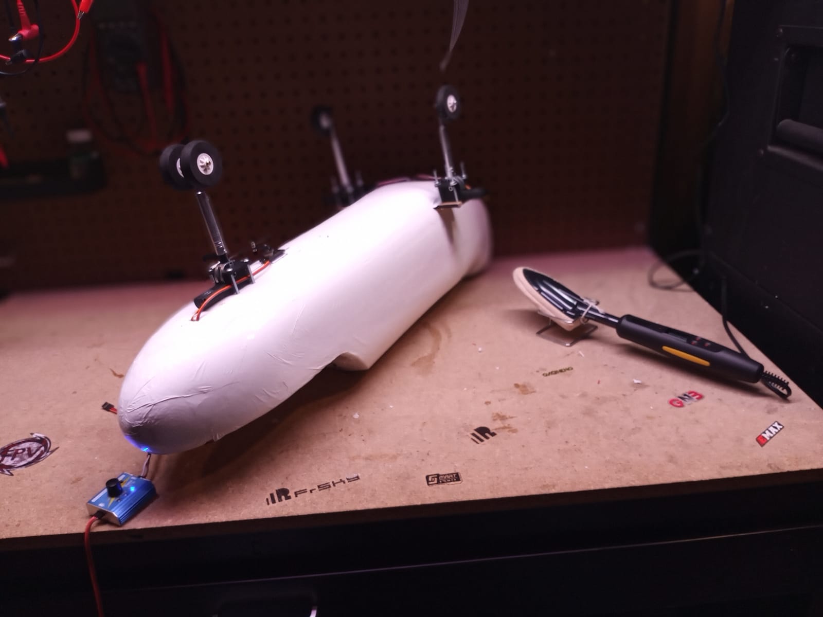 O'SKOOL Edge Banding Iron 100–200°C with Digital Display, Adjustable Heat Sealing Tool for Veneer & Tacking, °C/°F Switchable 110V, VL01 customer photo 1