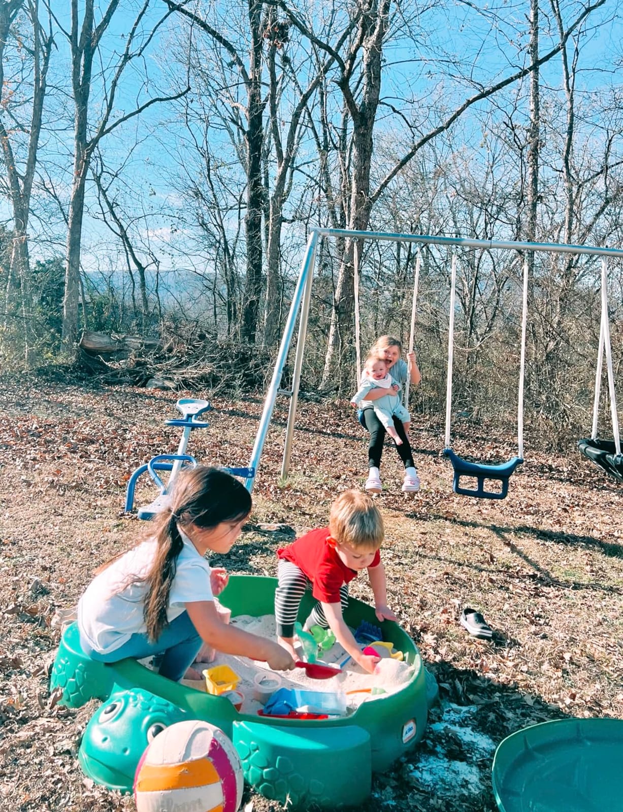Free N Swing - 7 User / 5 Station Swing Set, Outdoor for Kids with 5' Slide. Easy Assembly Playground Set with Galvanized Metal Frame for Backyards, 168
