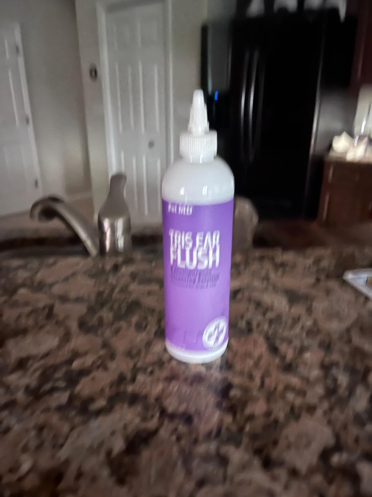 Pet MD Veterinary Tris Flush Cat & Dog Ear Cleaner - Dog Ear Flush - 12oz | Helps Reduce Debris & Build Up to Manage Odor - Non-irritating Multipurpose Formula customer photo 2