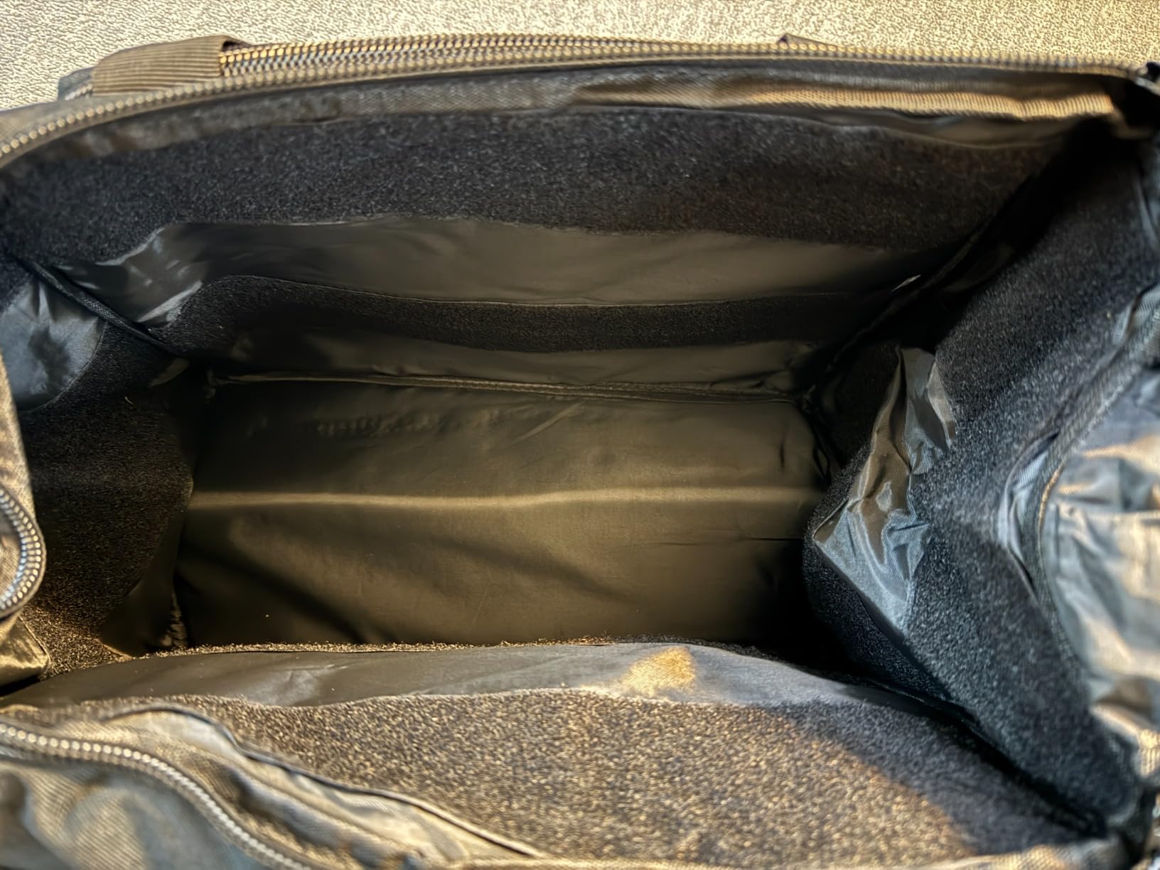 Gun Case Bag Large | Tactical 4+ Pistol Bag Firearm Shooting Case with Lockable Zippers for Shooting Range Outdoor Hunting | 2x Removable Dividers Included customer photo 1