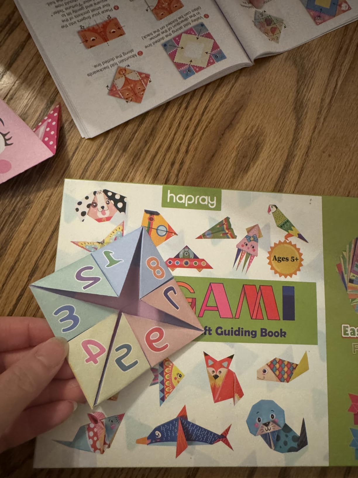 hapray Origami Kit for Kids 5-12, 152 Origami Paper Kit with Origami Book customer photo 1
