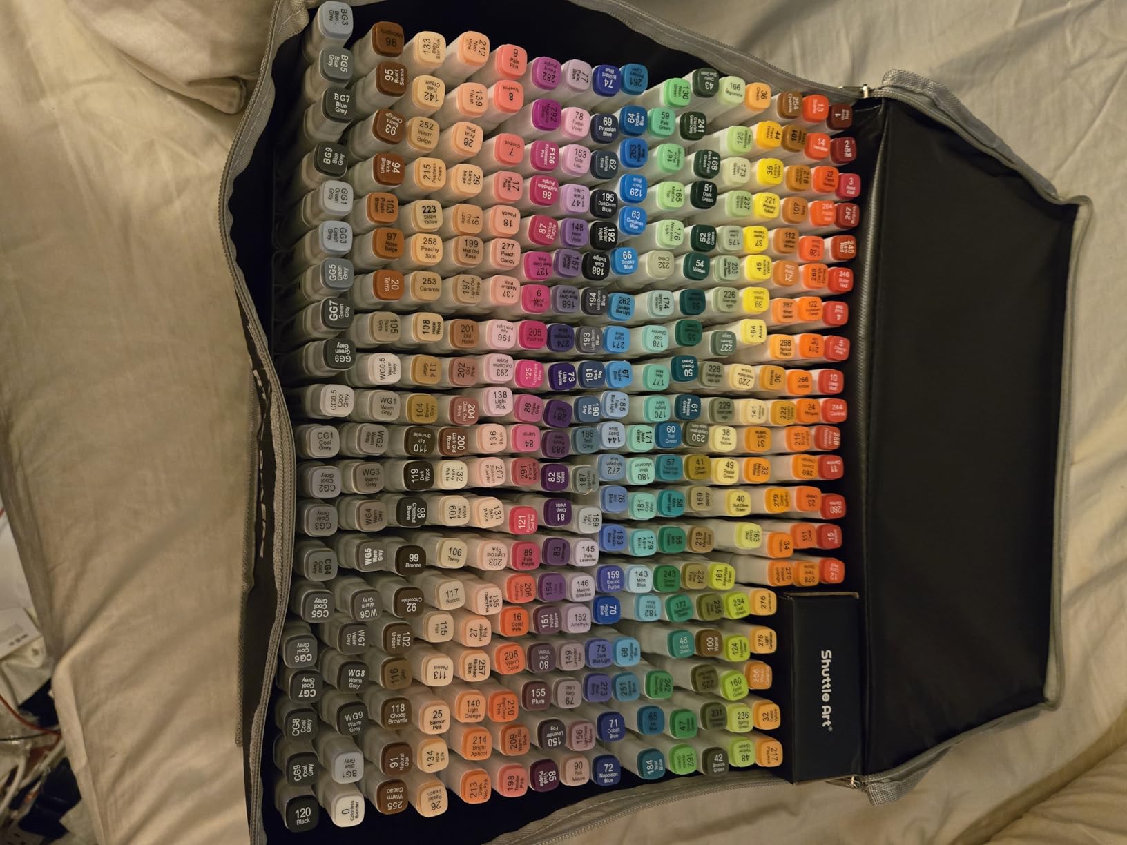 Shuttle Art 206 Colors Alcohol Markers, 204 Colors Dual Tip Art Marker Set Plus 2 Colorless Blender, Micro-tip Pens, White Highlighter Pens, Marker Bag Perfect for Students Adults Coloring customer photo 2