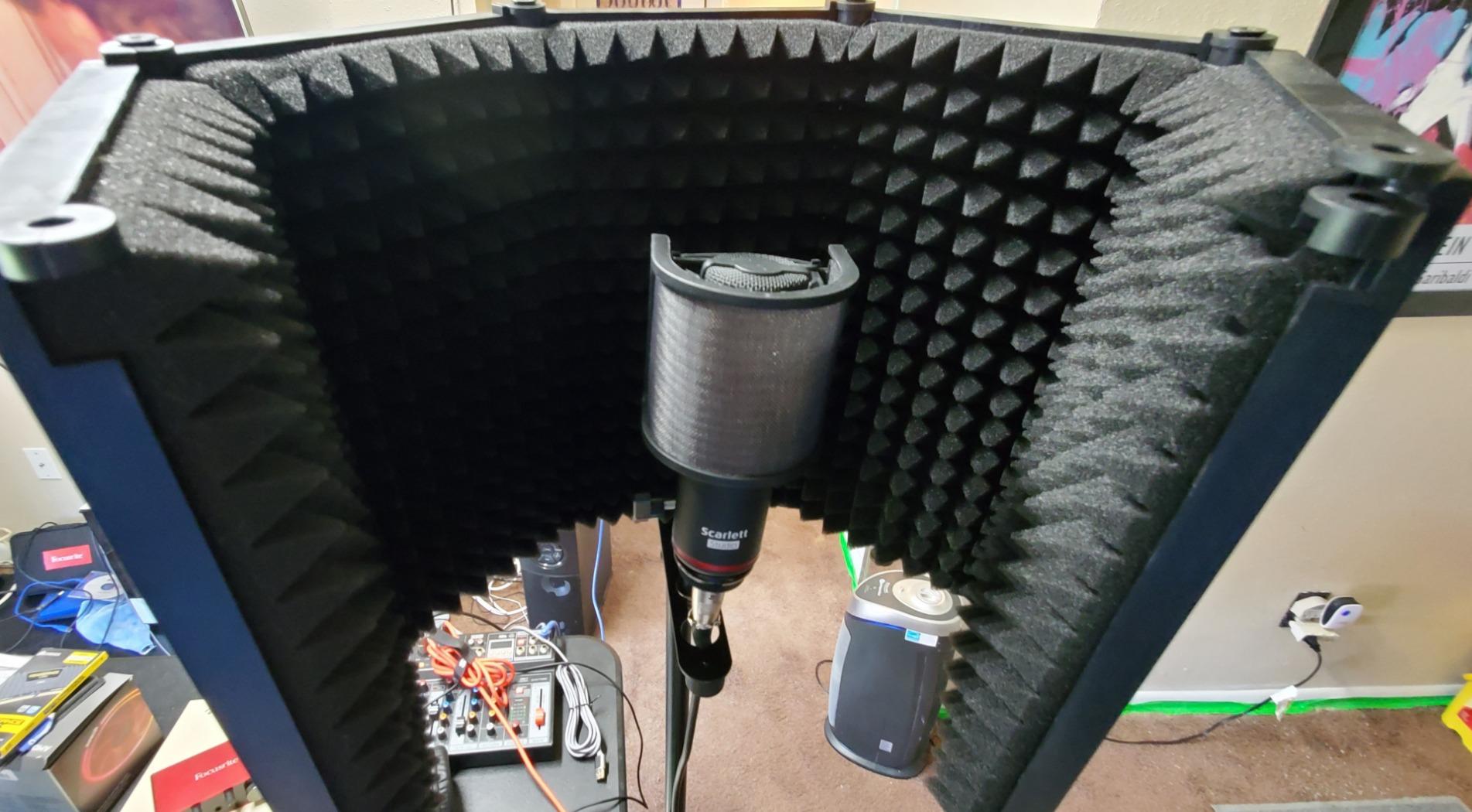 Moukey Microphone Insulation Sound Insulation Sound Shield Isolation, 5 Sides Microphone Sound-Absorbing Foam Reflector for Recording Studio, Podcasts, Vocals and Broadcasting customer photo 2