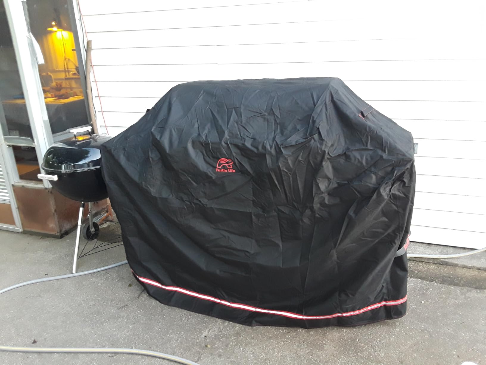 Turtle Life BBQ Grill Cover, 46 Inch Heavy Duty Waterproof Barbecue Gas Grill Covers for Flat Top Griddle, Anti-Fading Cover for Gas Grill, Black customer photo 2