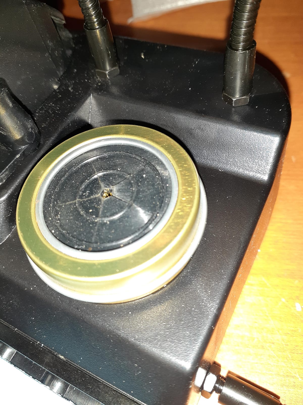 X-Tronic 3060-PRO • 75W Soldering Iron Station Kit • 5 Extra Tips • Mini Mag Lamp • 4 Helping Hands • Solder Sucker • Tweezers • 50g Solder • Brass Sponge w/Flux • Sleep Func, °C/°F, 3 Temp Presets! customer photo 1