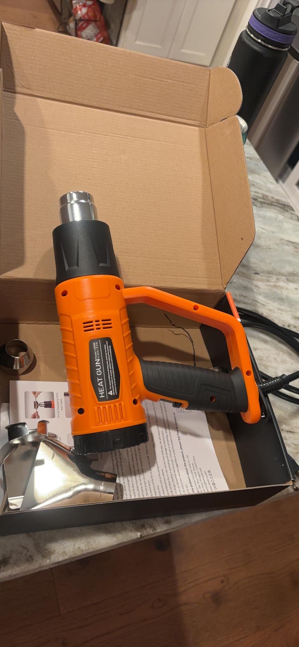 SEEKONE Heat Gun 1800W with 1112℉&752℉ 2 Temperature Settings for Crafting customer photo 1