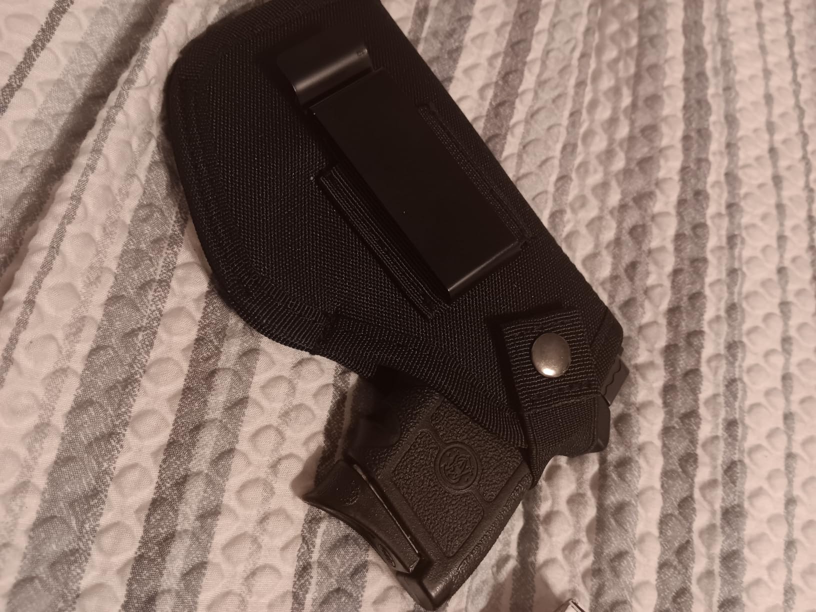 Gun Holsters for Men/Women, 380 Holster for Pistols, Universal Airsoft Right/Left, IWB/OWB 9mm Holsters for Concealed Carry, Fits Glock, M&P Shield & Similar Handgun customer photo 2