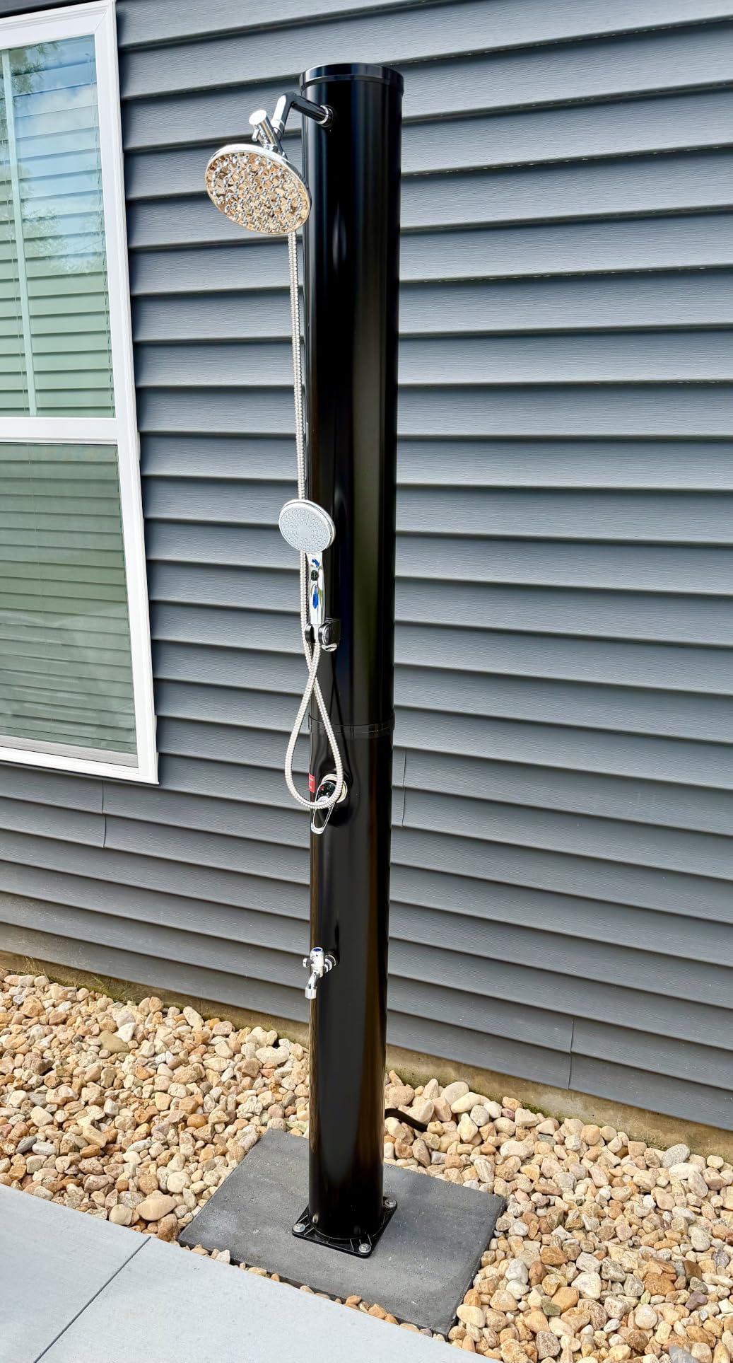 VINGLI 9.3 Gallon Solar Heated Outdoor Shower, 7.2 FT Height, Freestanding Outside Shower with 360° Swivel Shower Head & Foot Faucet, Hot & Cold Water Adjustment, Black customer photo 1