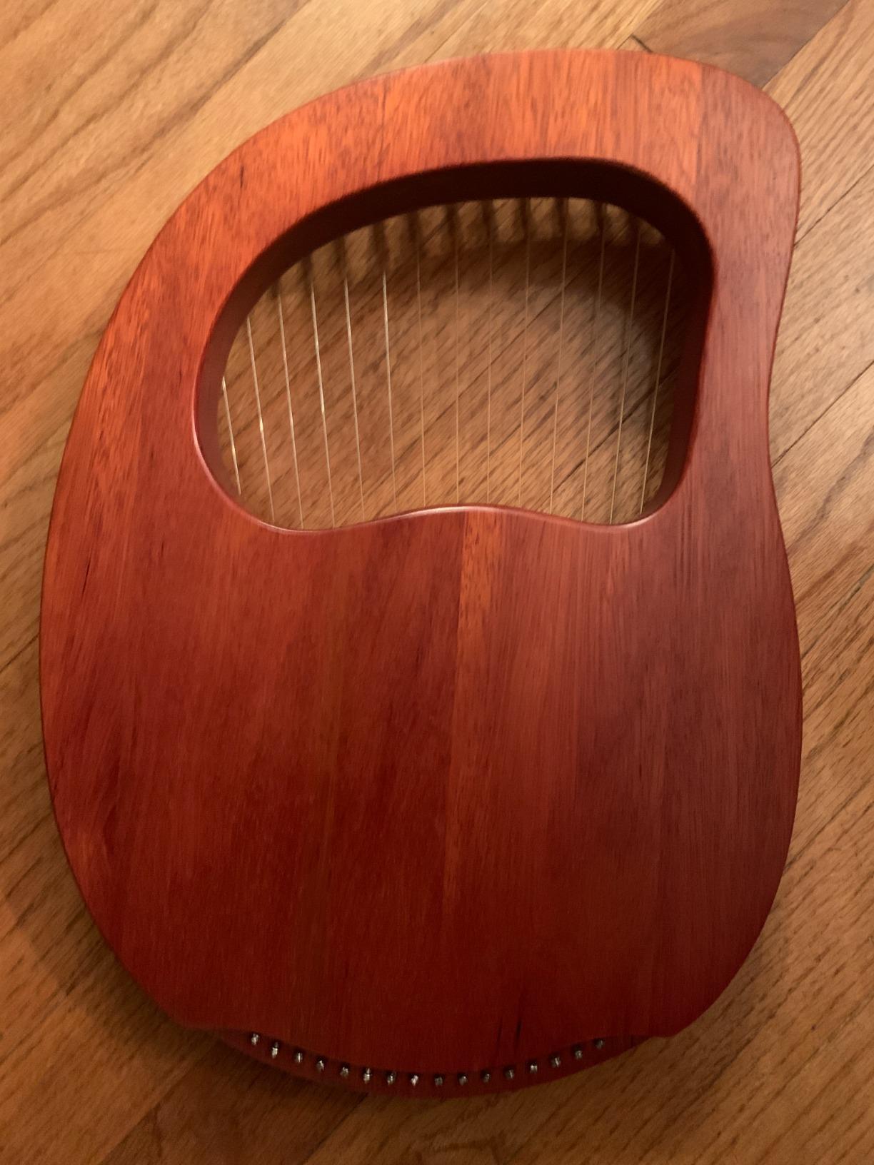 Lyre Harp, AKLOT 16 Metal Strings Maple Saddle Mahogany Body Lyra Harp with Carved Note Tuning Wrench Pick up Strings and Black Gig Bag customer photo 2