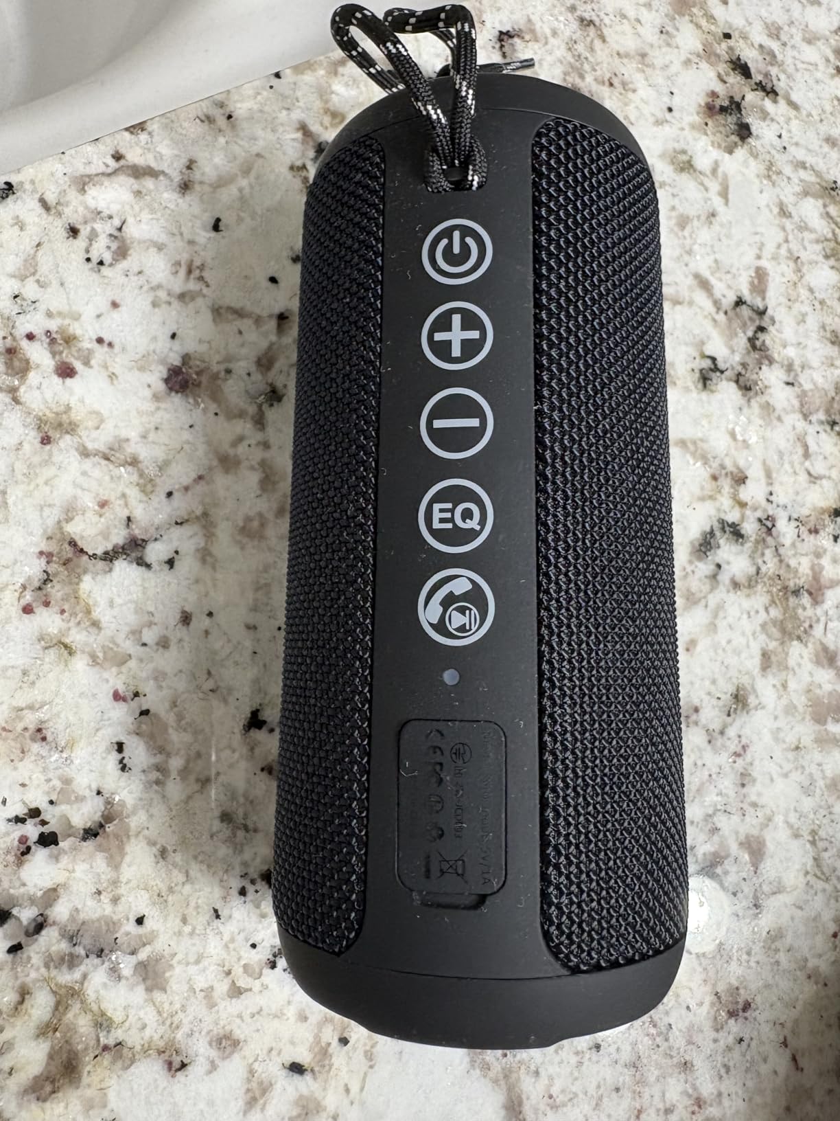 Ortizan X10 Portable Bluetooth Speaker (1st Gen), IPX7 Waterproof, Wireless customer photo 2