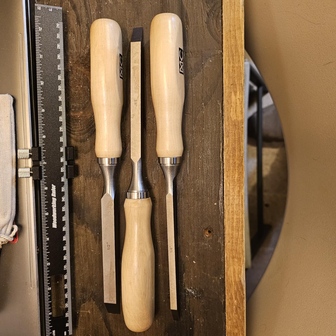 Professional Woodworking Cabinetmakers Mortise Chisel set Chrome-Vanadium Steel with Hornbeam Handles for Carpentry, Woodworking, Carving, Craftsman, Set of 3, 1/4”, 3/8”,1/2” customer photo 1
