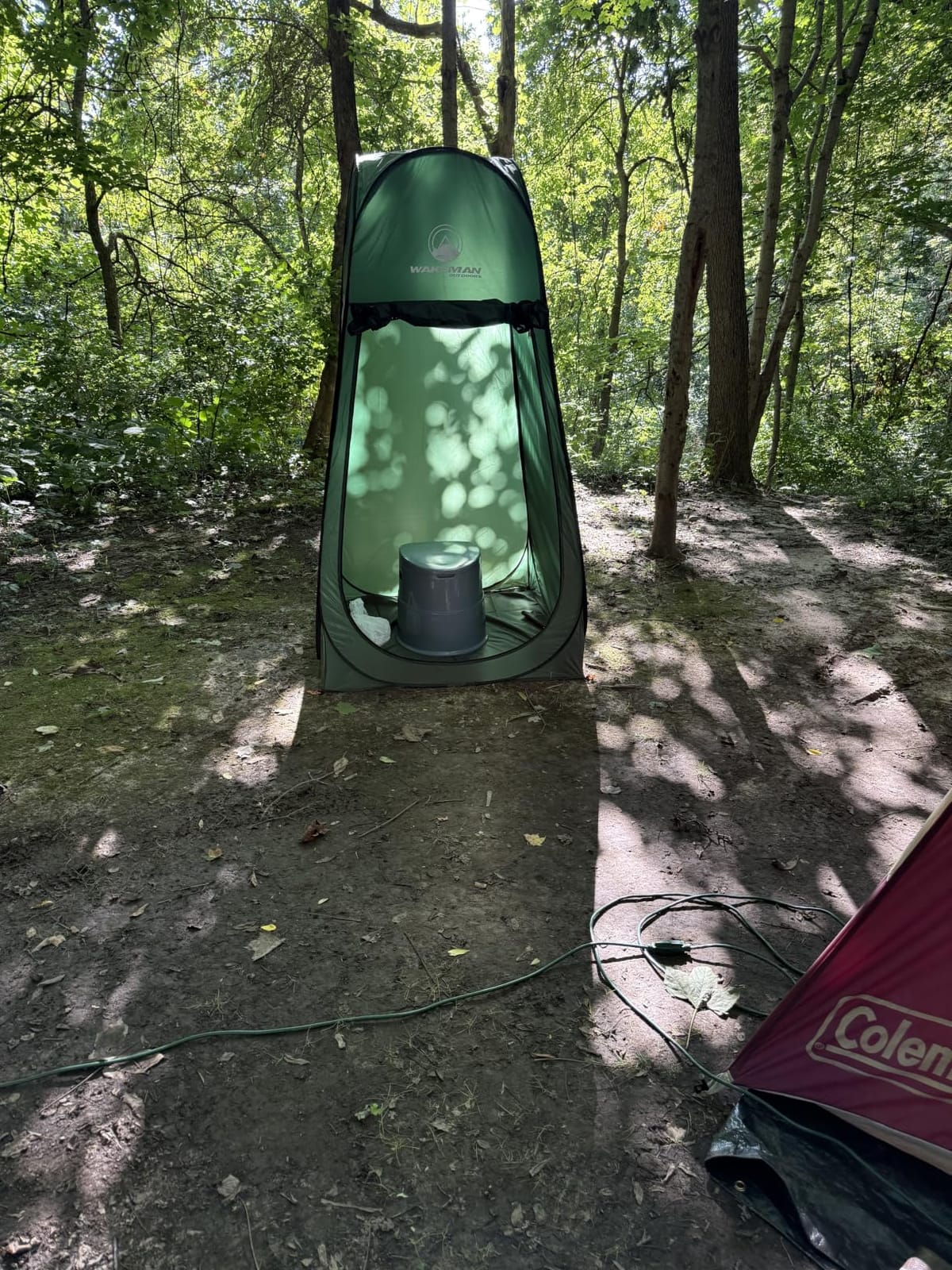 VINGLI Portable Toilet | Indoor Outdoor Commode w/Detachable Inner Bucket & Removable Paper Holder, Lightweight & Compact for Camping, Boat, Van, Emergency Use (Grey) customer photo 2