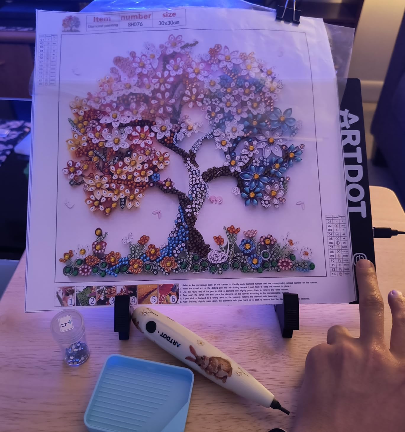 ARTDOT A2 LED Light Pad for Diamond Painting USB Powered Light Board Kit, Adjustable Brightness with 12 Angles Stand and Clips customer photo 2