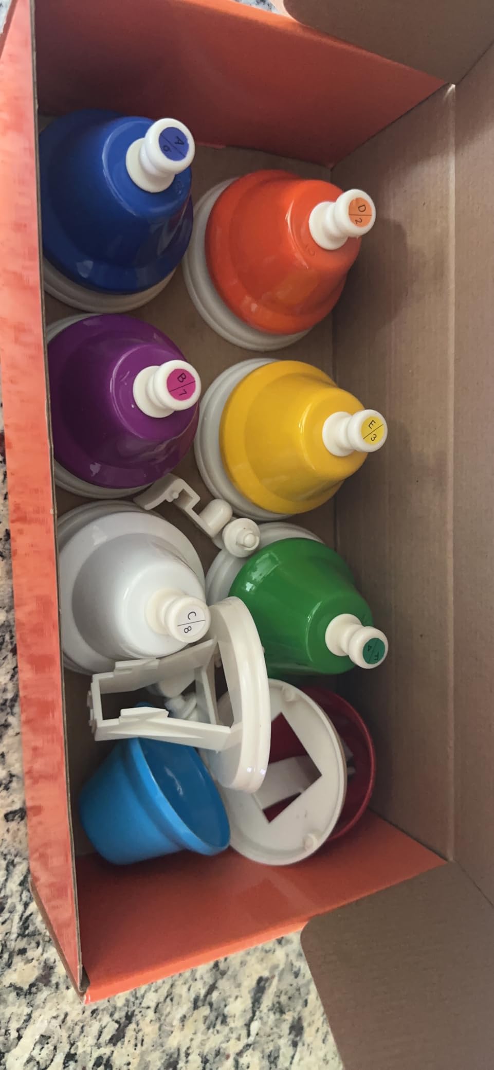 Facmogu 8 Note Rainbow Hand Bells for Kids, Color Coded Musical Bells Set customer photo 1