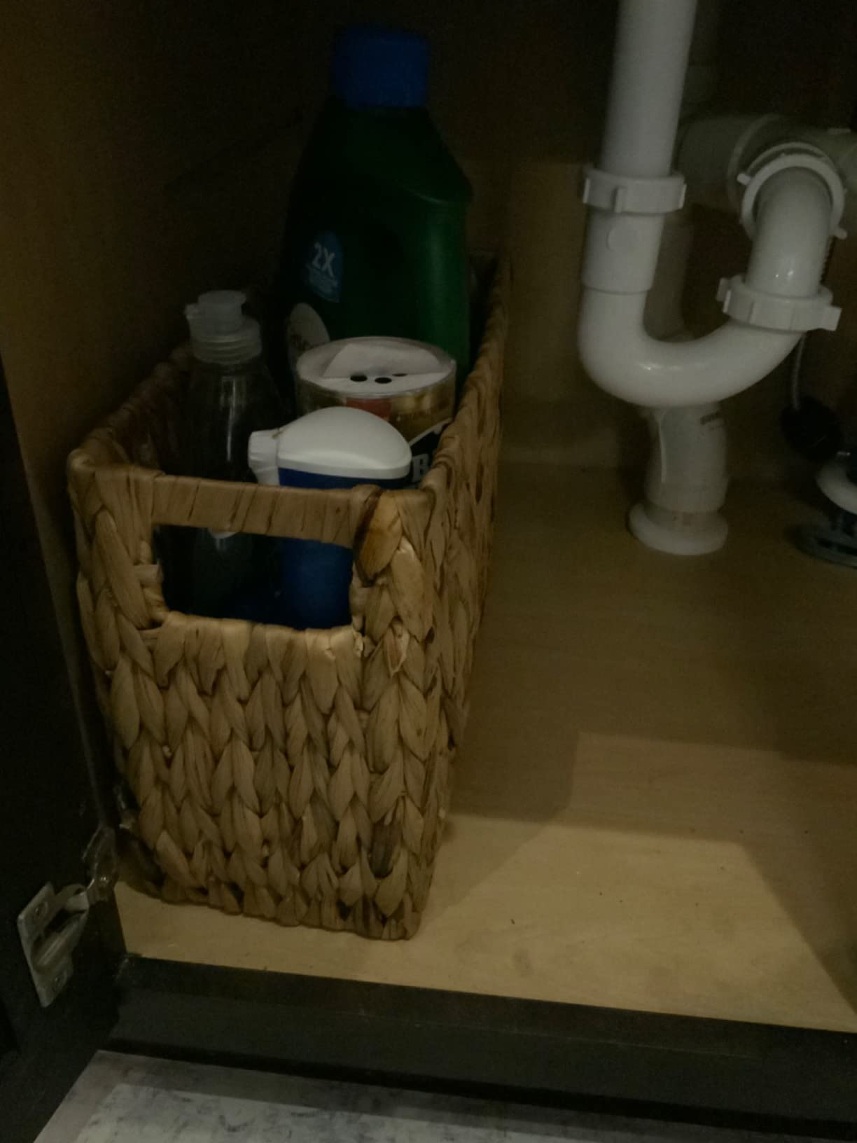 StorageWorks Hand-Woven Divided Magazine Basket, Rattan Magazine Holder, Natural Wicker Magazine Rack for Bathroom, Office, Water Hyacinth, 1 Pack customer photo 2
