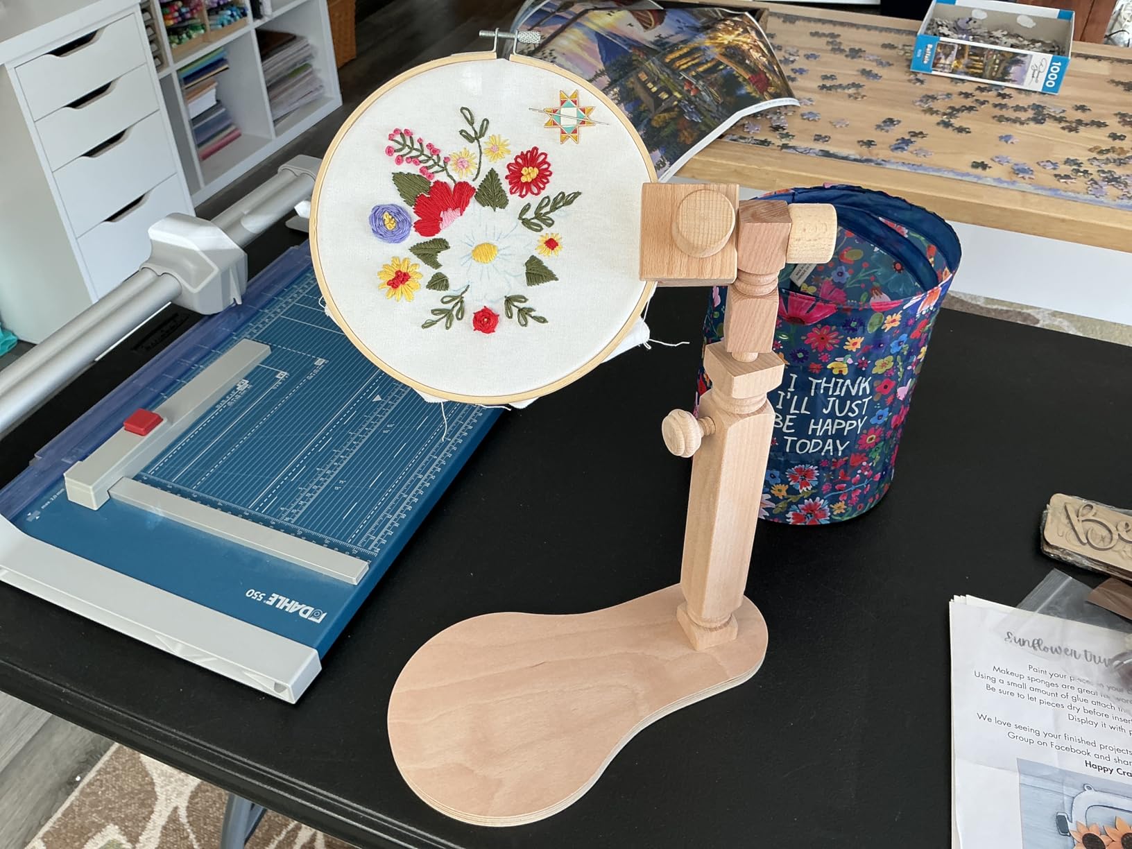 Embroidery Hoop Stand - Rotated Cross Stitch Stand Lap, Easy to Use Natural Beech Wood Embroidery Hoop Holder, Hands Cross Stitch Stand for Art Craft Sewing Needlework Projects customer photo 1