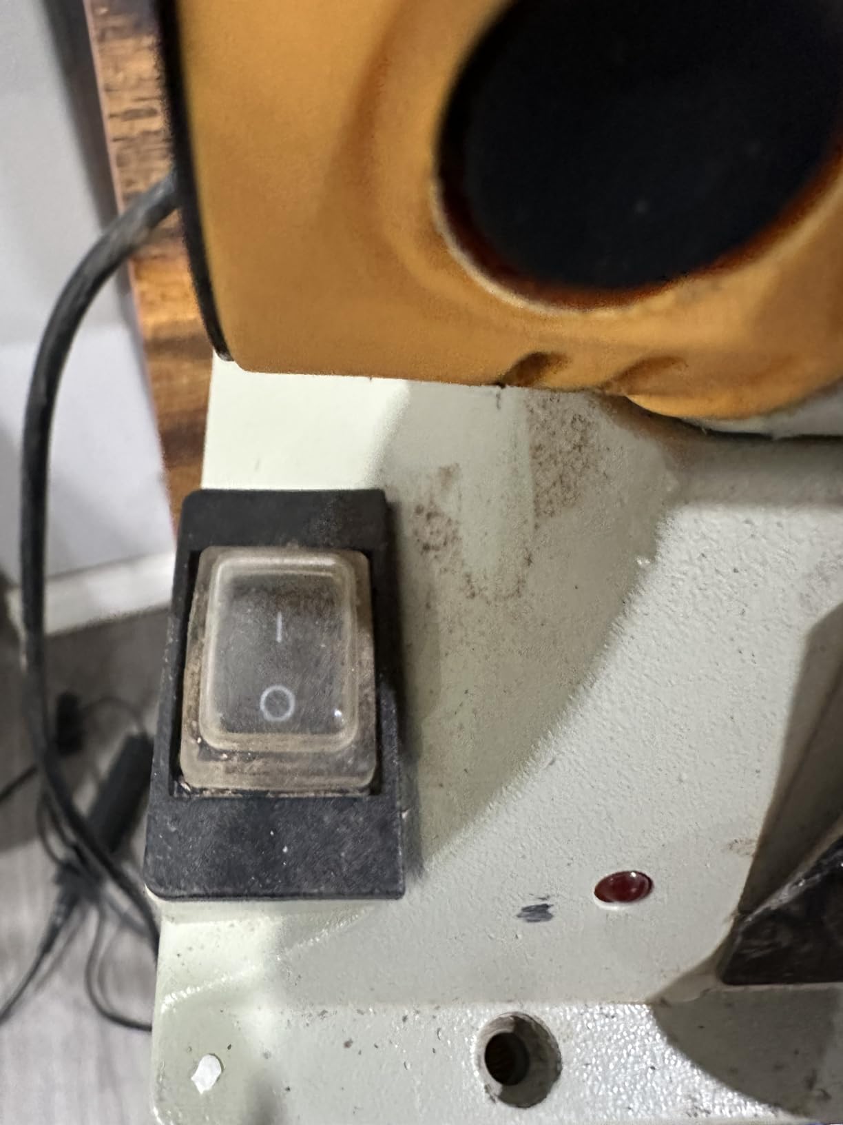 Adjustable Speed Polishing Machine, Multi-Function Bench Lathe Polisher, Bench Grinder, Polishing Machine Used For Jewelry Making, Woodcrafting, Dental, Manual DIY. customer photo 1