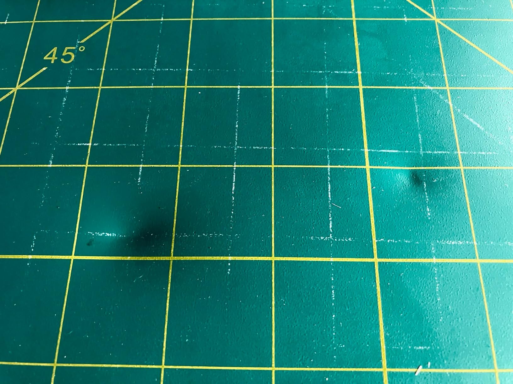 ArtAt Self Healing Cutting Mat: 48″x 36″ Green Double Sided PVC Non-Slip 5 Layers Craft Mat for Maximum Healing - Great for Sewing & Quilting & Scrapbooking and Craft & Art Projects… customer photo 2