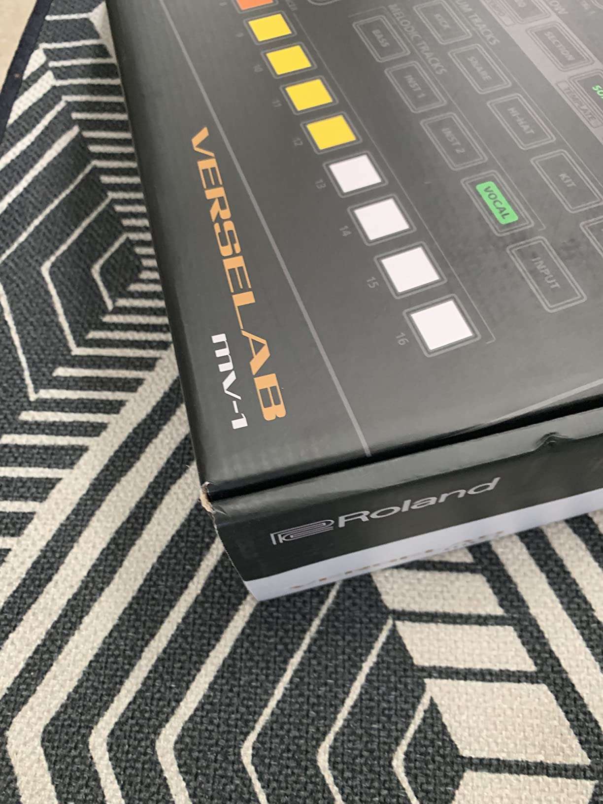 Roland VERSELAB MV-1 ZEN-Core Professional Song Production Studio for Songwriters and Singers. 4x4 pads and TR-REC Step Sequencer for drums, basslines, and melodic parts. customer photo 1