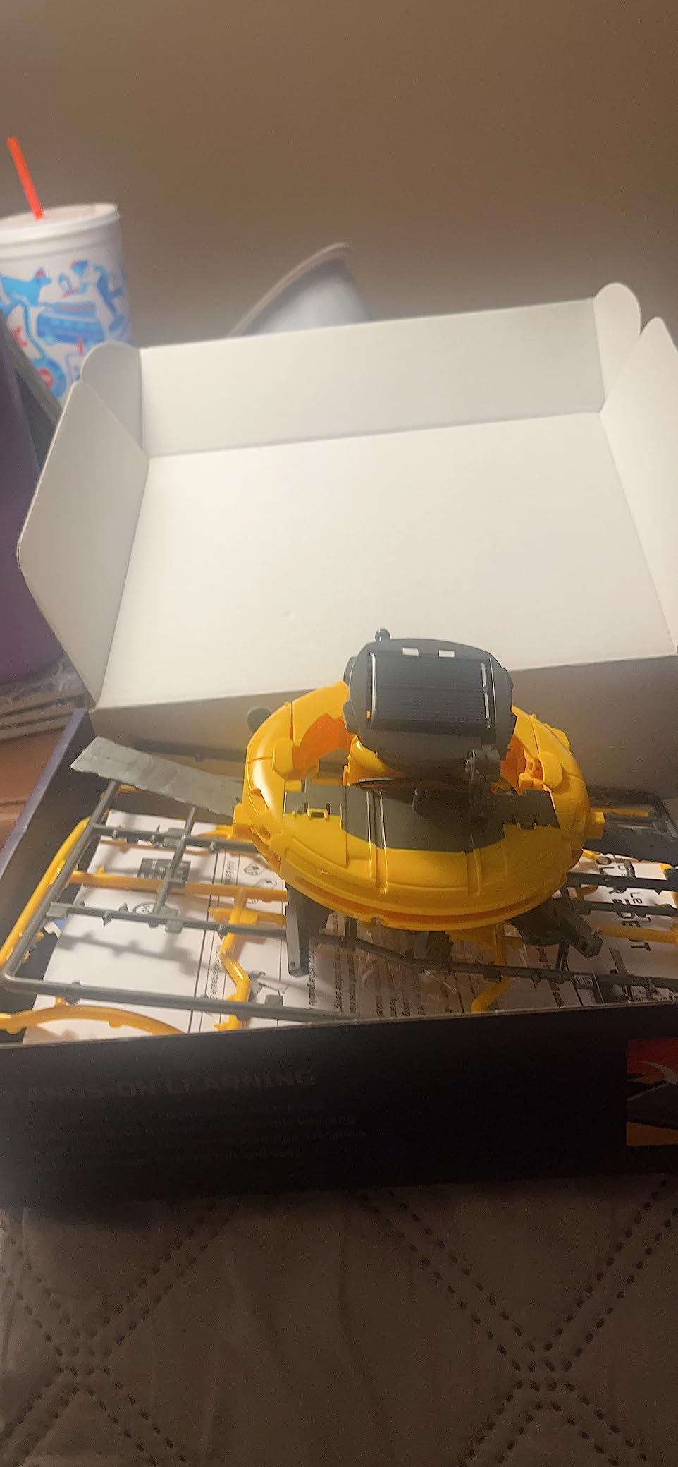 COBFDHA STEM Projects for Kids Age 8-12, Science Kits Boys, Solar Robot Space Toys Gifts 8-14 Year Old Teen Boys Girls, 120Pcs Building Experiments Robots Teenage Ages 9 10 11 12 , Yellow customer photo 2