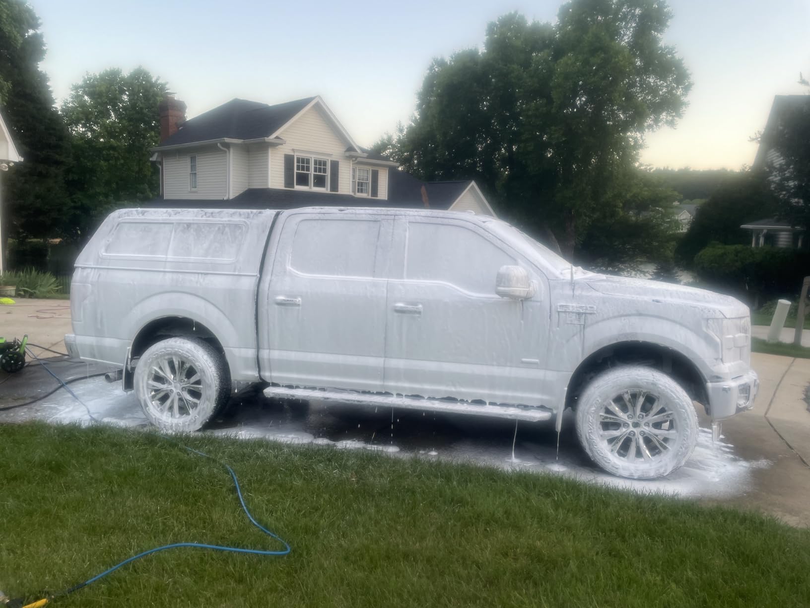 Chemical Guys, Big Mouth Max Foam Cannon for Pressure Washers, 34 oz Bottle customer photo 2