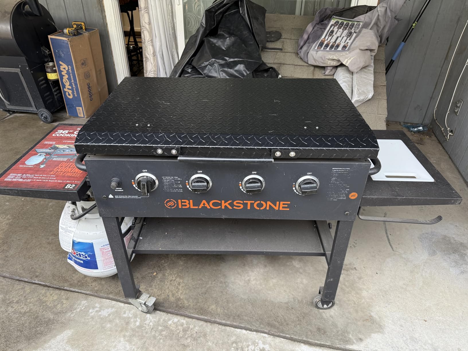 HECASA Outdoor 36”Griddle Grill Hard Cover Lid with Handle Aluminum Black customer photo 1
