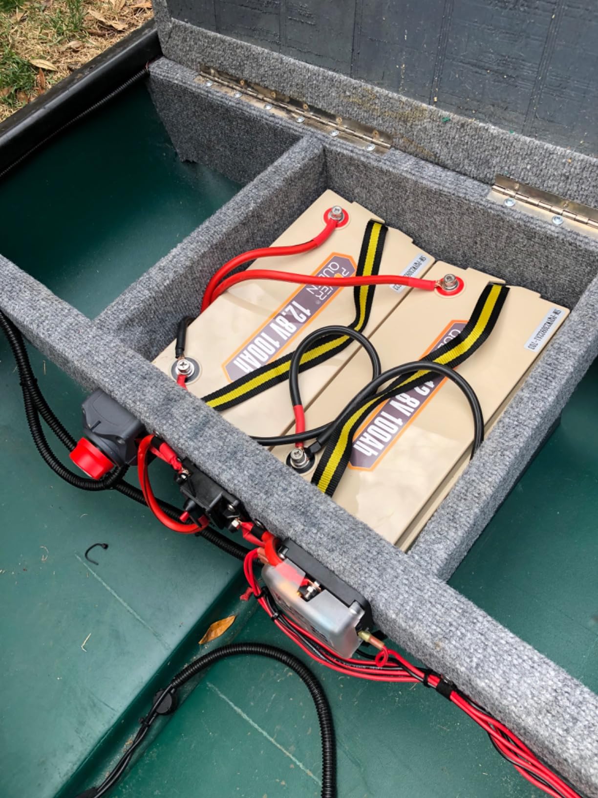 Power Queen 12V 100Ah Group 31 LiFePO4 Lithium Battery for RV, Marine customer photo 1