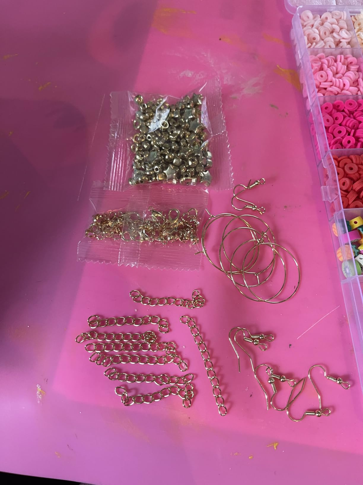 Gionlion 24 Colors Clay Beads Friendship Bracelet Making Kit w/Charms customer photo 1