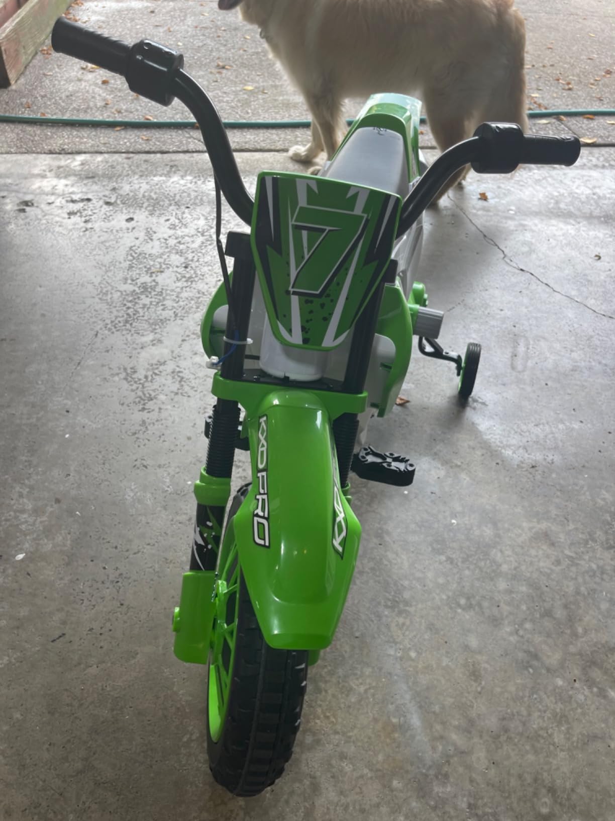 JOYLDIAS Kids Motorcycle, 12V7A Battery-Powered Ride On Motorcycle for Kids customer photo 2