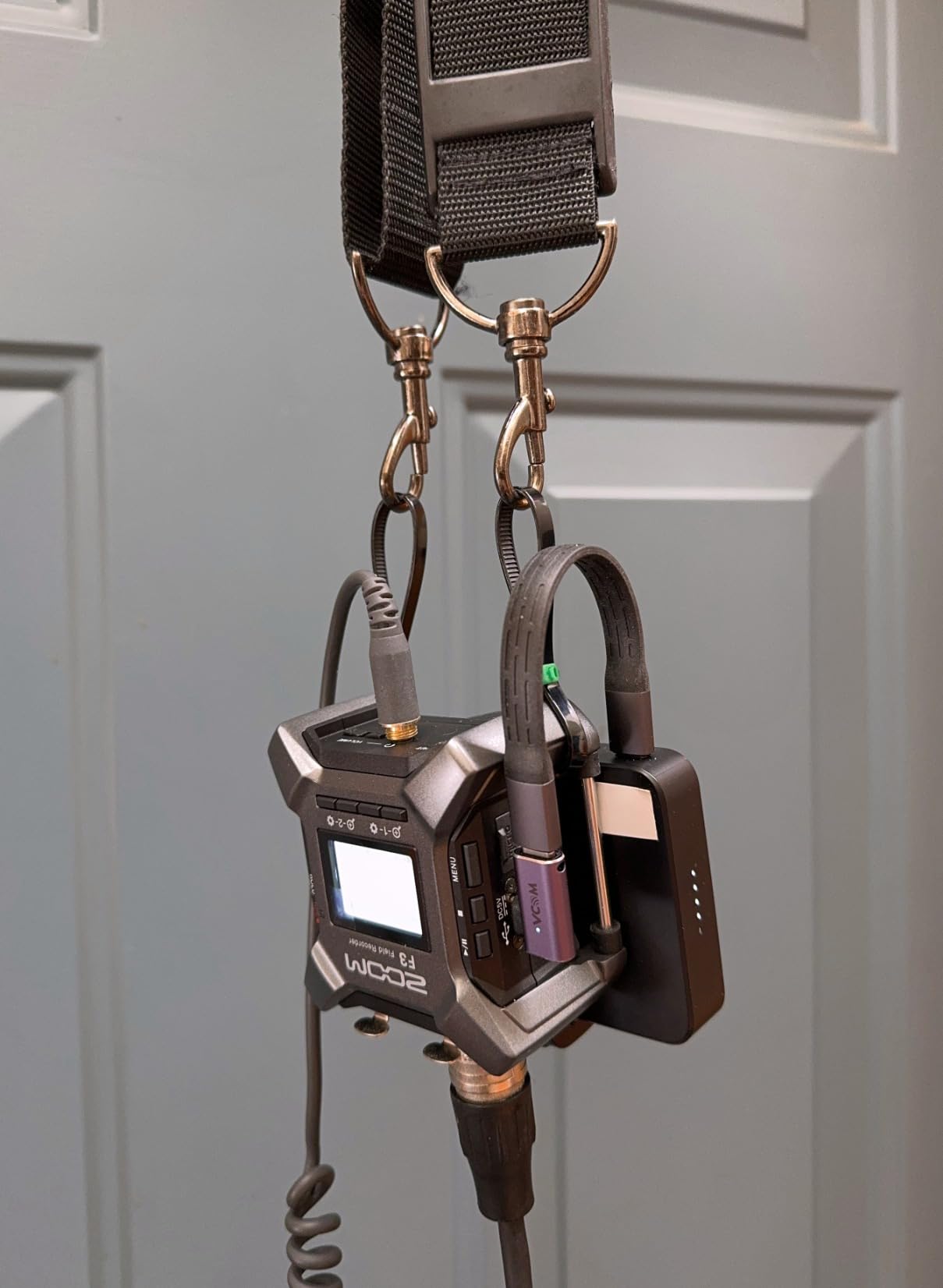 Zoom F3 Professional Field Recorder for Filmmakers & Musicians customer photo 1