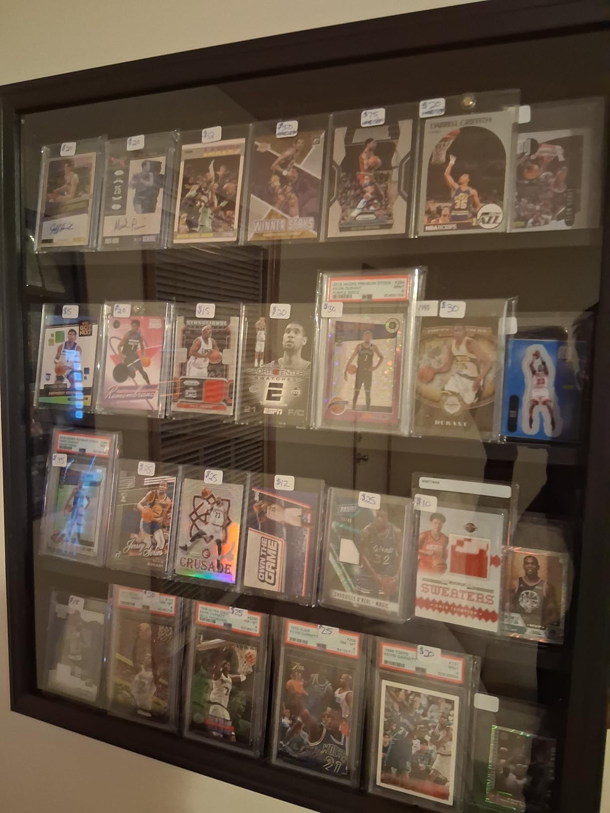 Grintus Graded Card Display Case, 24-Card Trading Card Display Frame,1P customer photo 2
