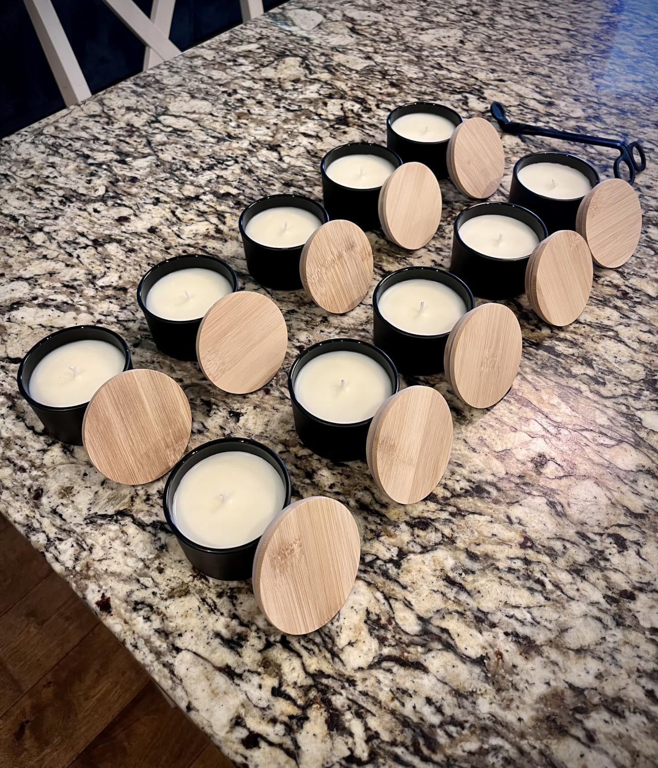 Hearth & Harbor Organic Candle Wax, Pure Soy Wax for Candle Making, 10 lbs customer photo 1