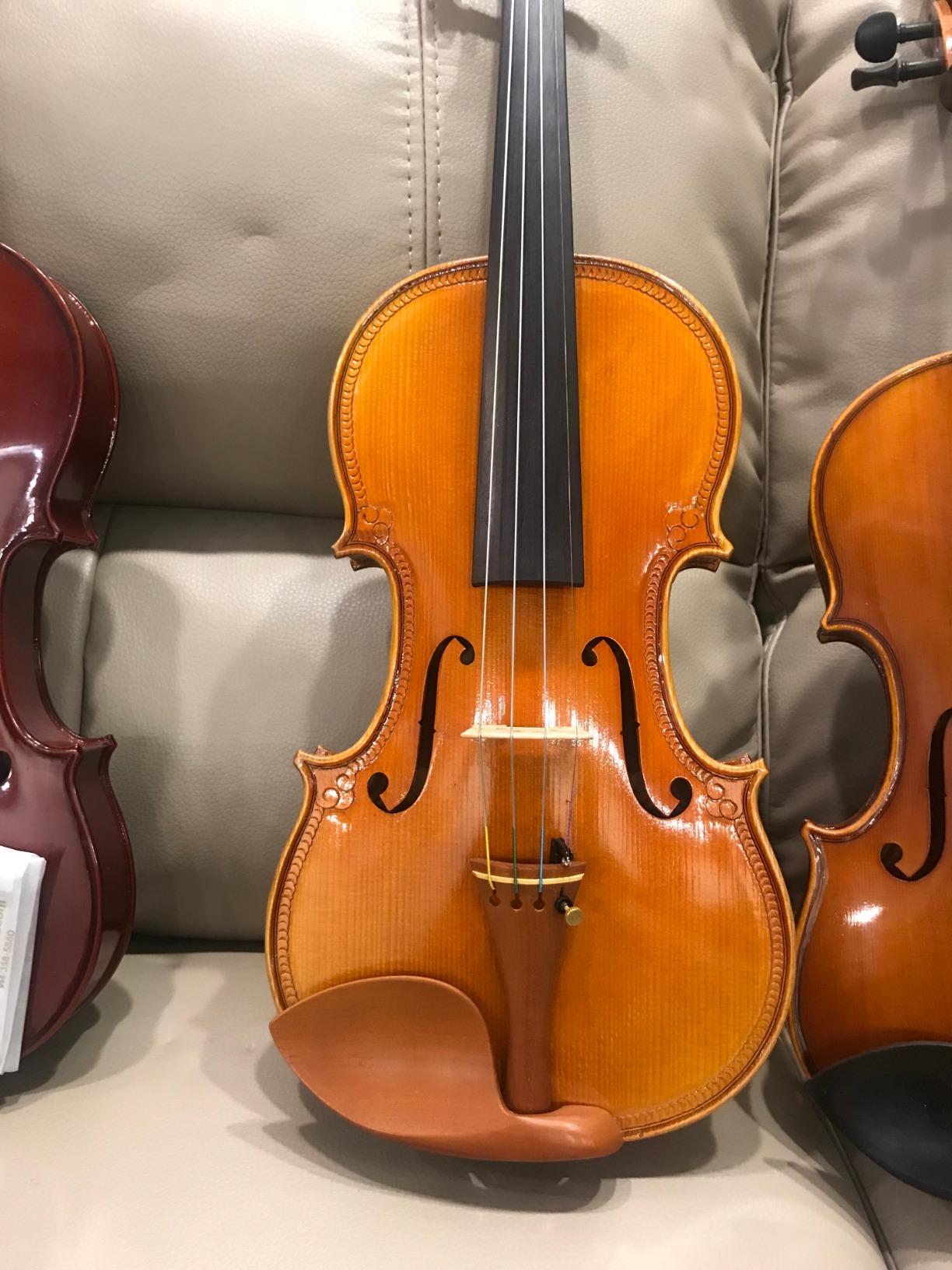 Model 400 Old Antique 4/4 Violin Open Clear tone Beautiful (4/4 - Full Size) customer photo 1