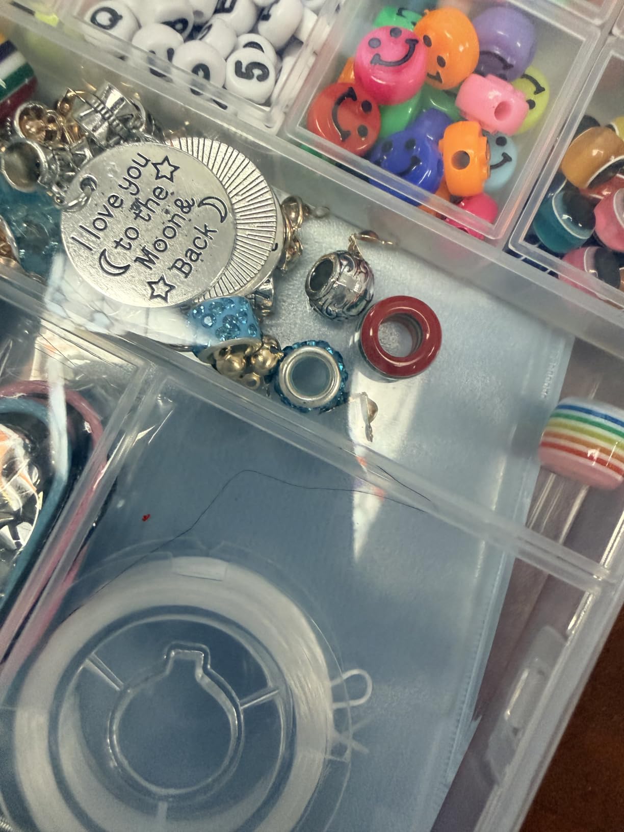 leitait Girls Toys Bracelet Making Kit -3400pcs Charm Jewelry Making Kit Supplies,Unicorn/Mermaid Crafts Birthday Christmas Gifts for Girls Ages 5 6 7 8 9 10 11 12 Years Old customer photo 1